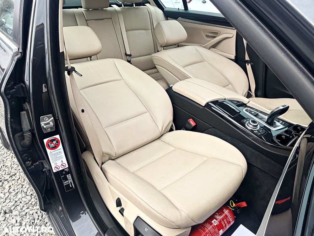 BMW Seria 5 520d Aut. - 22