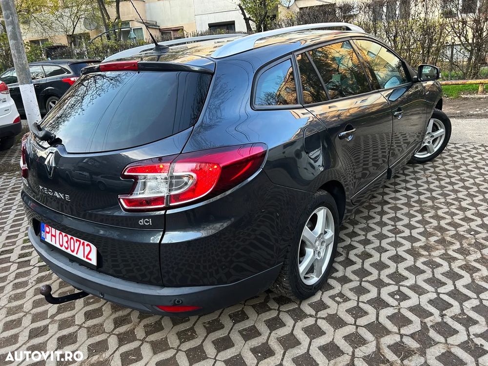 Renault Megane Grandtour dCi 110 FAP EDC BOSE Edition - 4