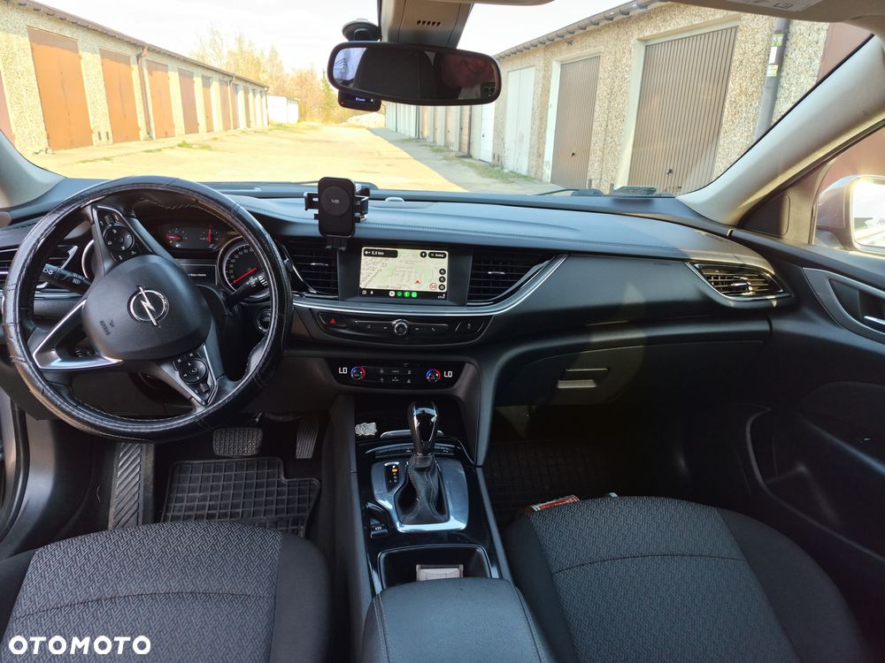 Opel Insignia 1.5 T GPF Enjoy S&S - 16