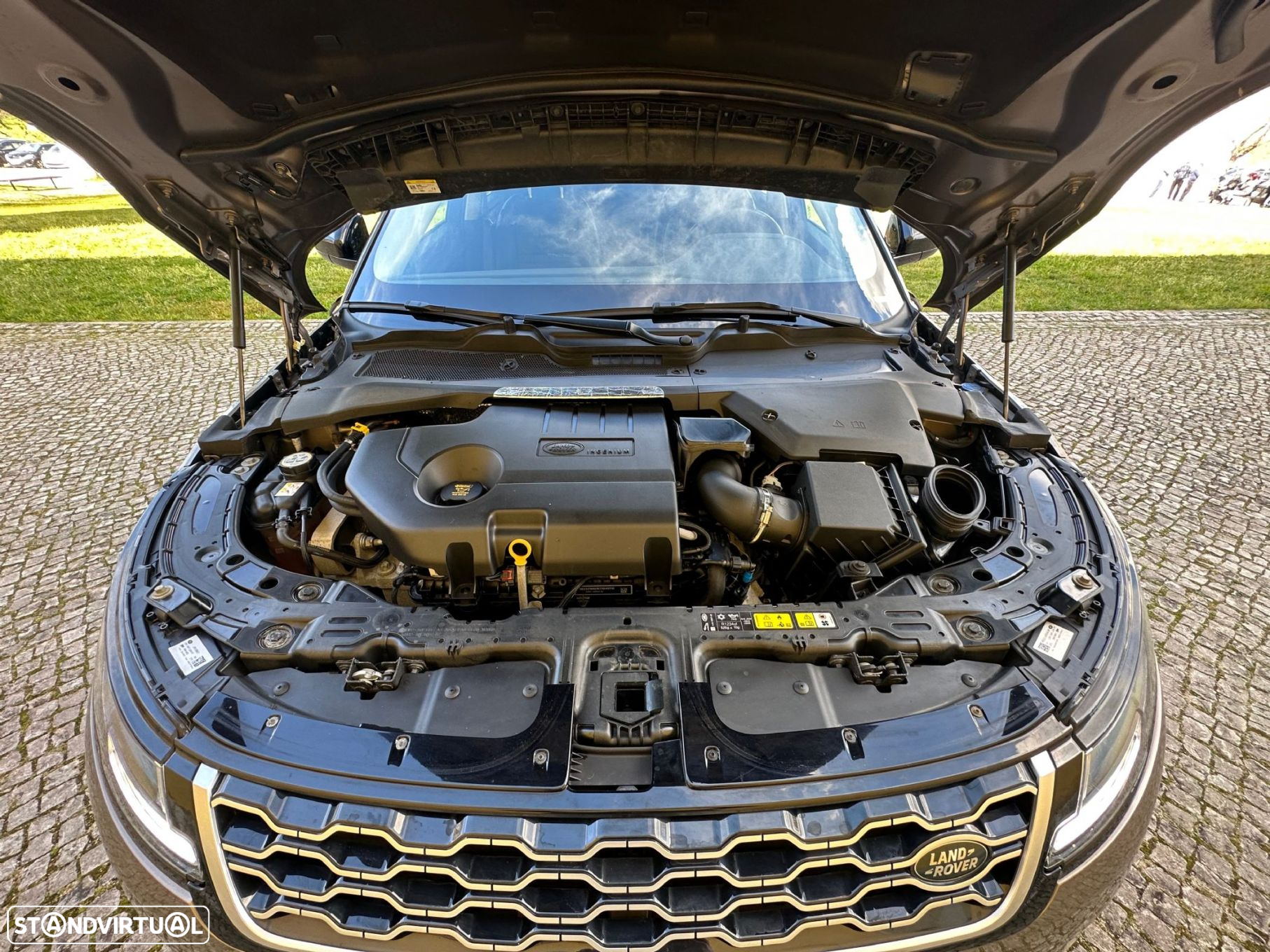 Land Rover Range Rover Evoque 2.0 D150 R-Dynamic S - 21