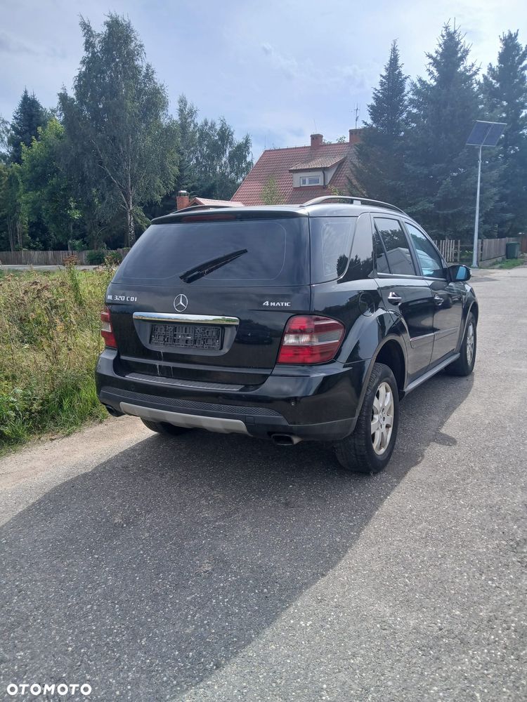 Mercedes-Benz ML - 2