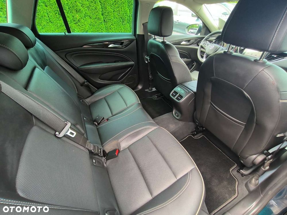 Opel Insignia - 17