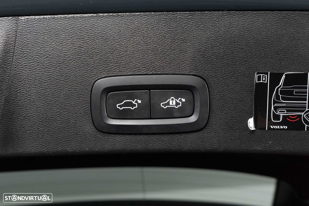 Volvo XC 40 1.5 T4 PHEV Inscription Expression - 17