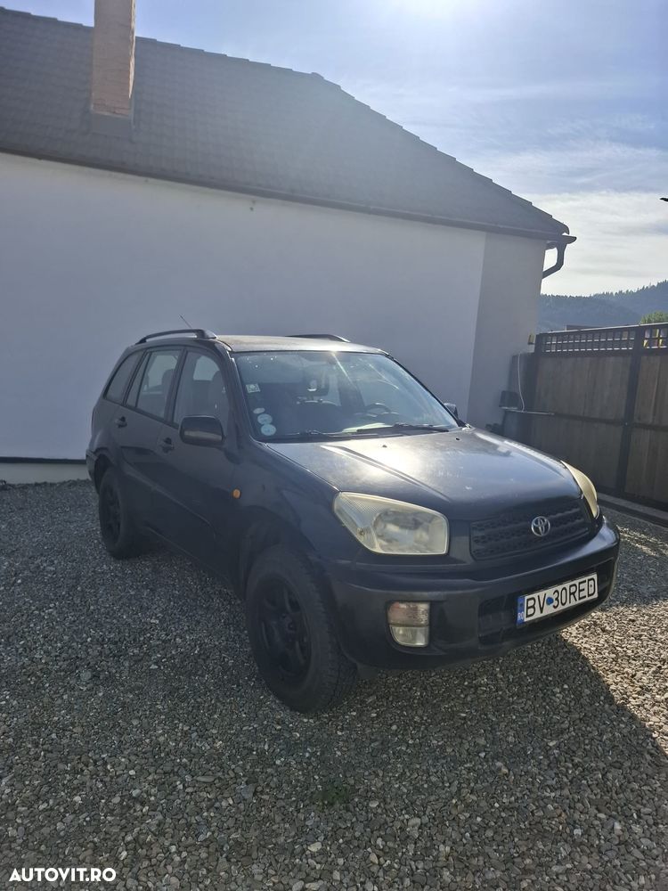 Toyota RAV4 2.0 Base - 4