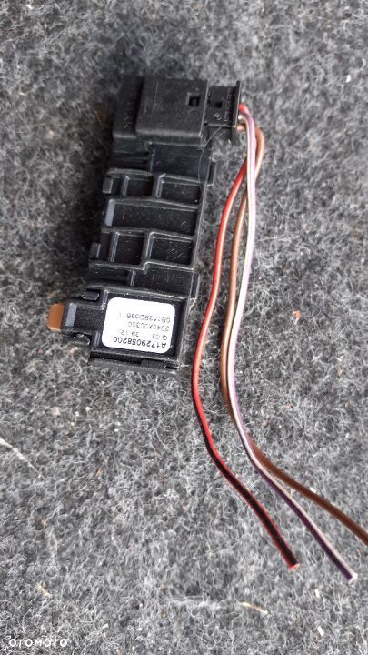 Sensor Deszczu Mercedes A1729058200 - 1