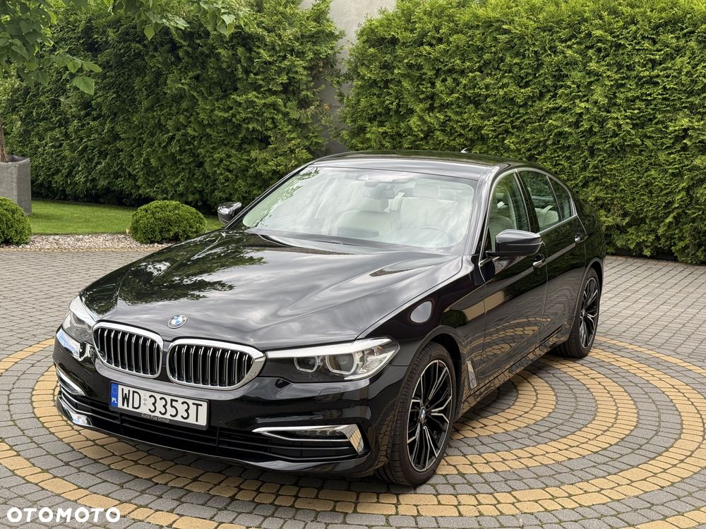 BMW Seria 5 520i Luxury Line - 3