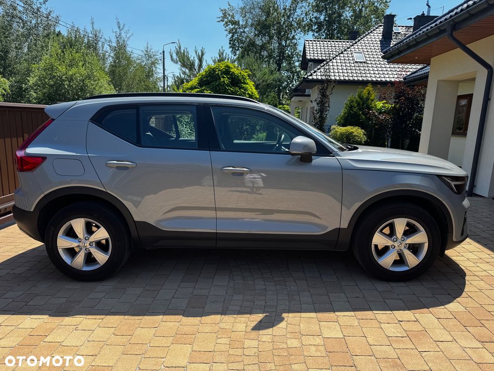 Volvo XC 40 B3 Core - 4