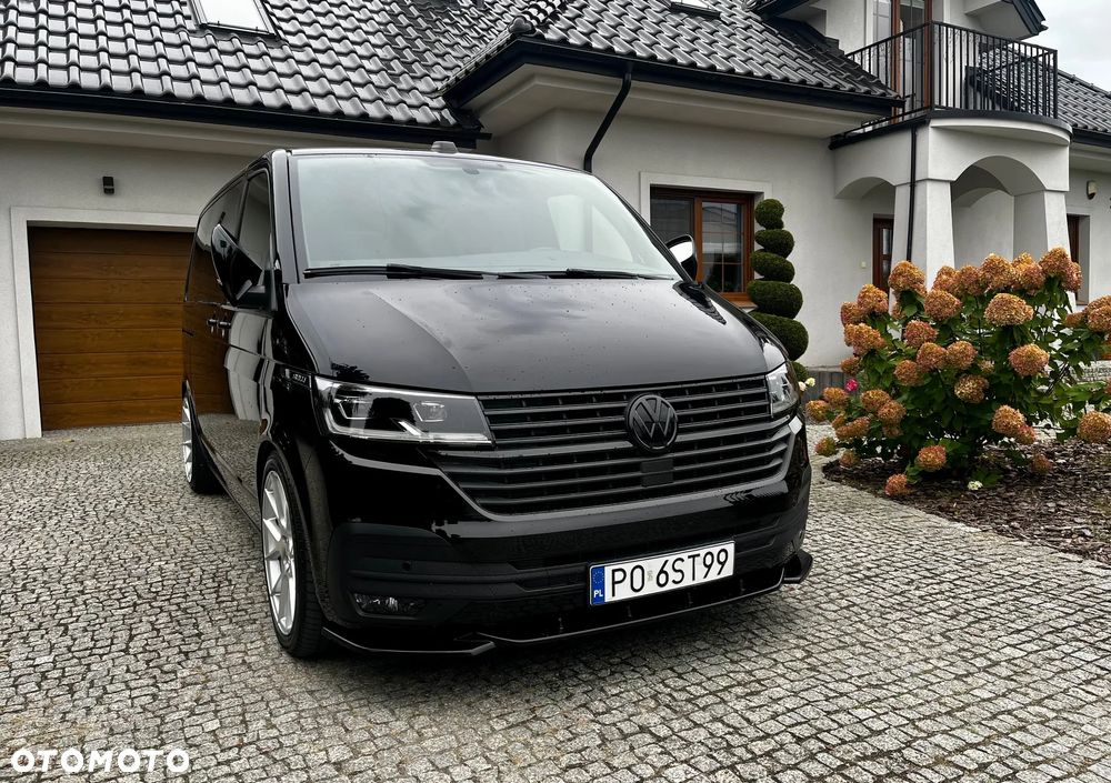 Volkswagen Multivan - 2