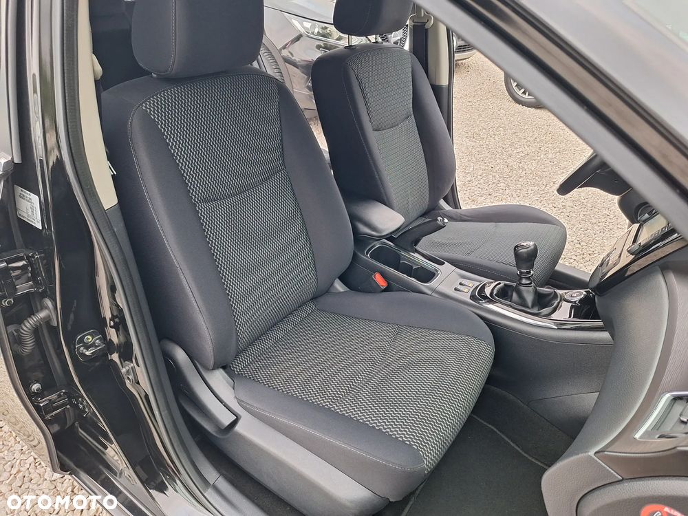 Nissan Pulsar 1.2 DIG-T Tekna - 31