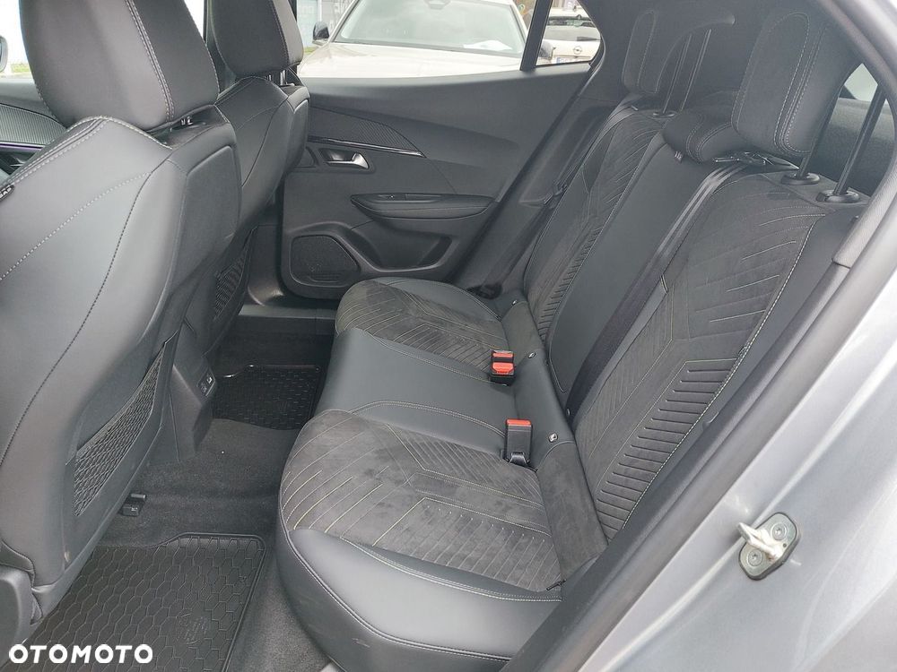 Peugeot 2008 1.2 PureTech GT S&S EAT8 - 16