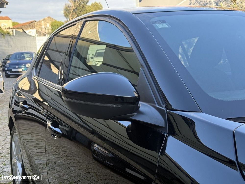 Opel Corsa 1.2 Edition - 4