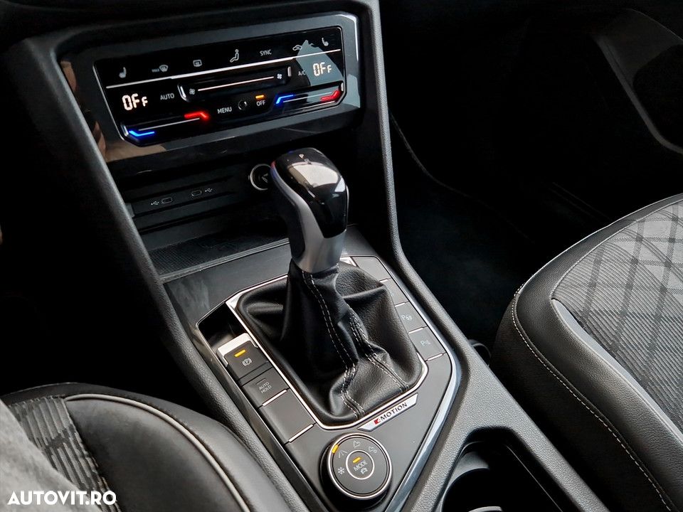 Volkswagen Tiguan 2.0 TDI 4Mot DSG R-Line - 19