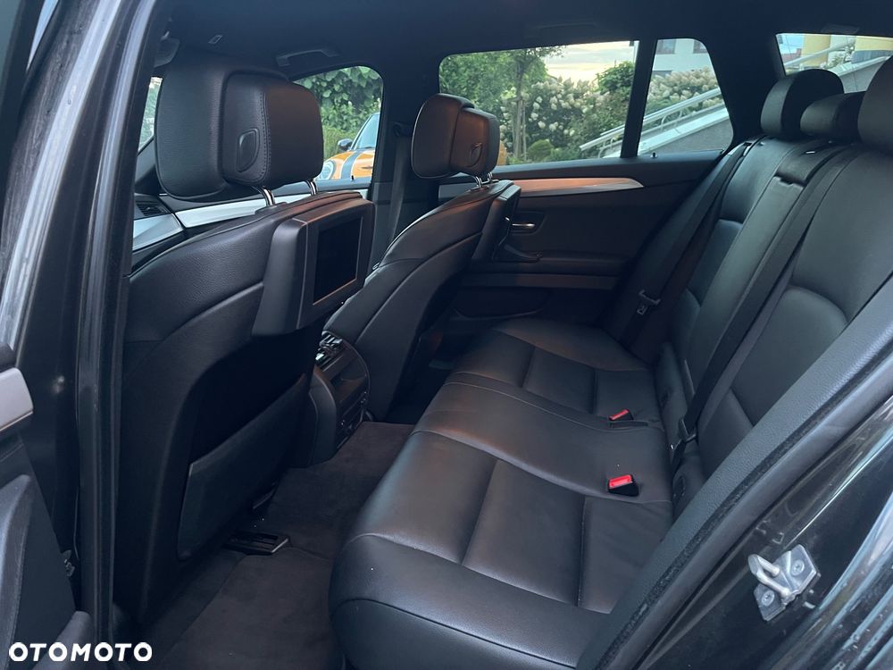 BMW Seria 5 520d - 15