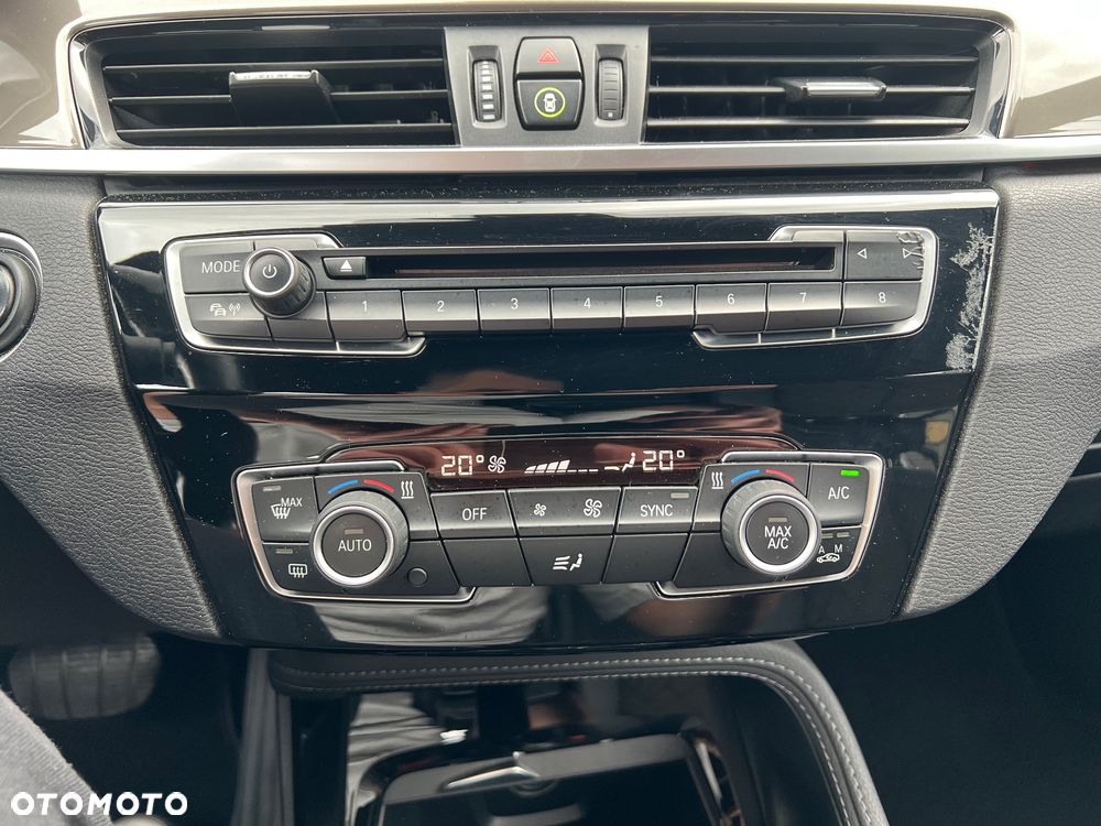 BMW X1 xDrive18d Sport Line - 21