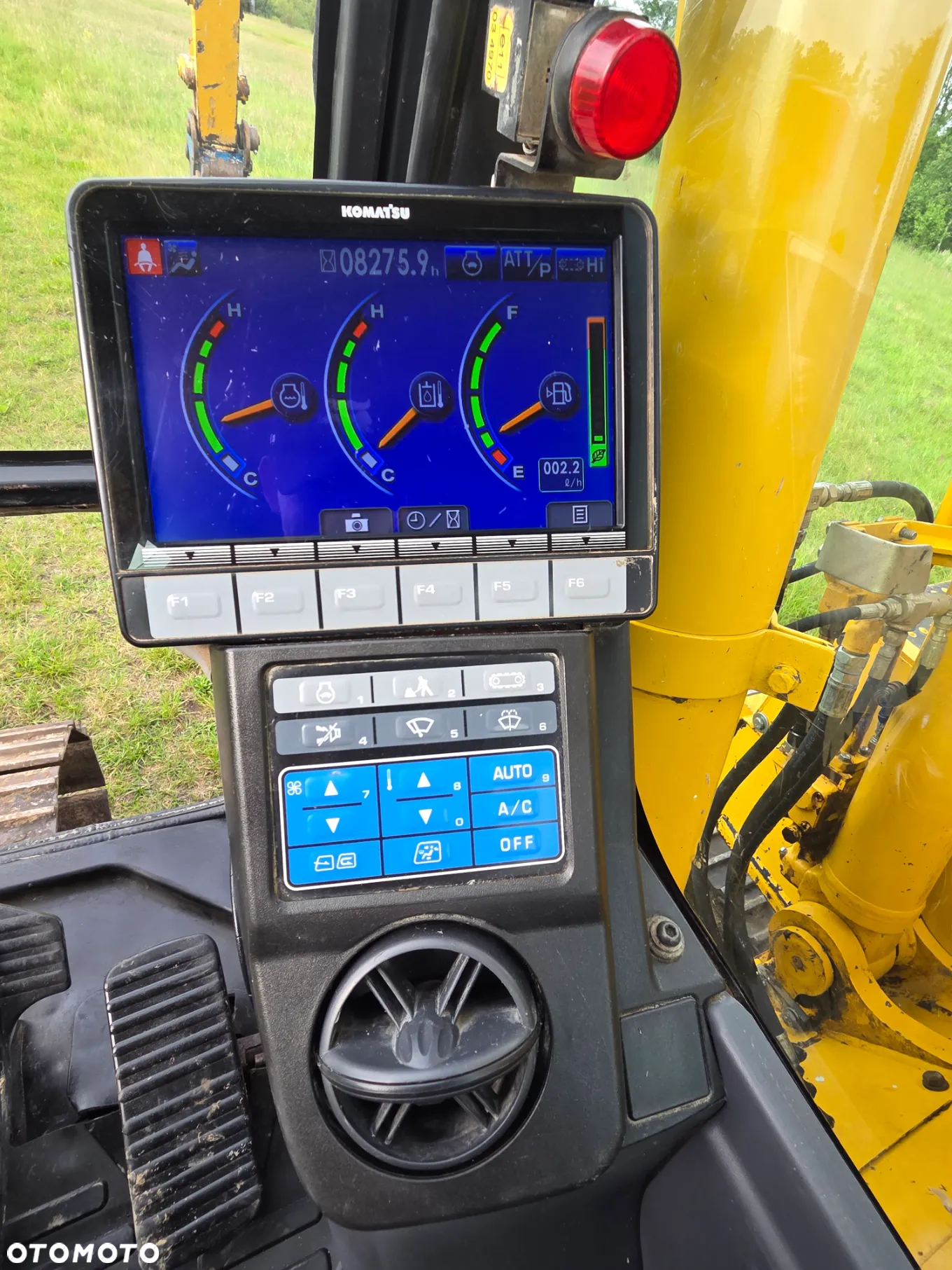 Komatsu PC138US - 8