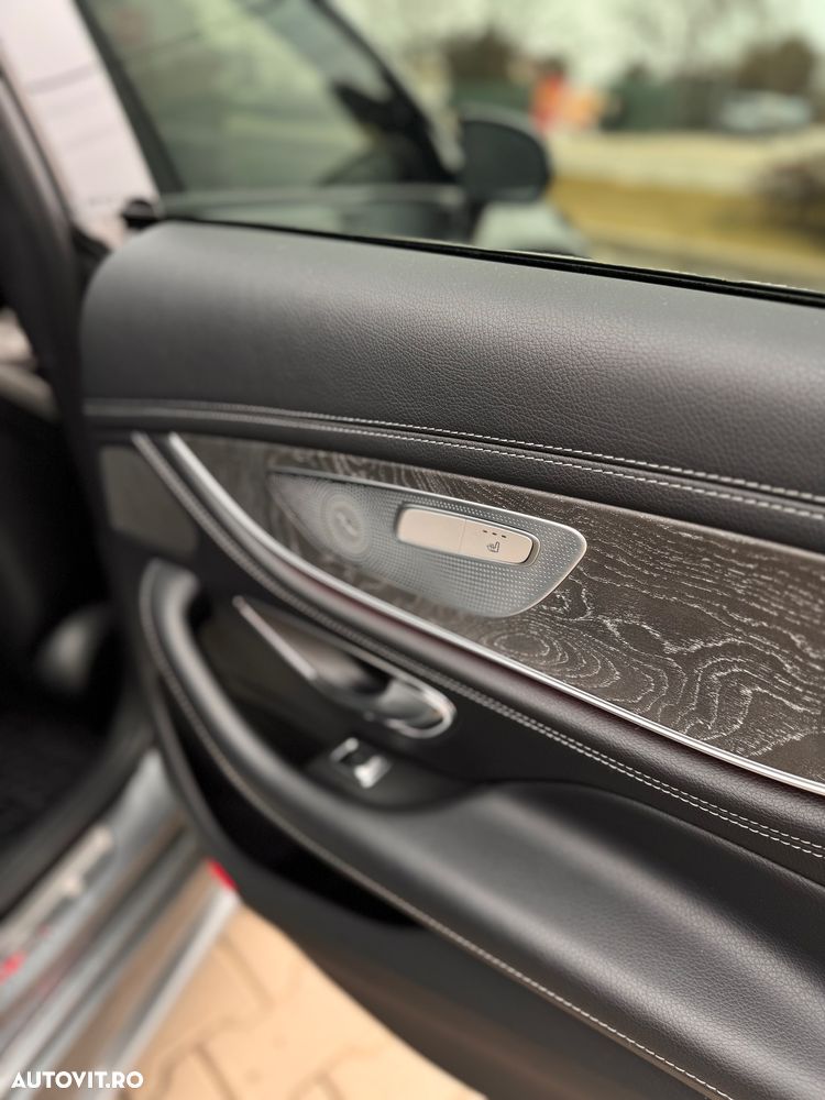Mercedes-Benz CLS 450 4MATIC Aut - 12