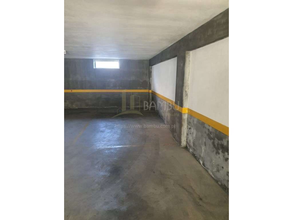 Caminha - Centro: Lugar de garagem para arrendamento - Grande imagem: 4/6