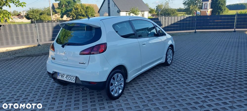 Mitsubishi Colt - 6