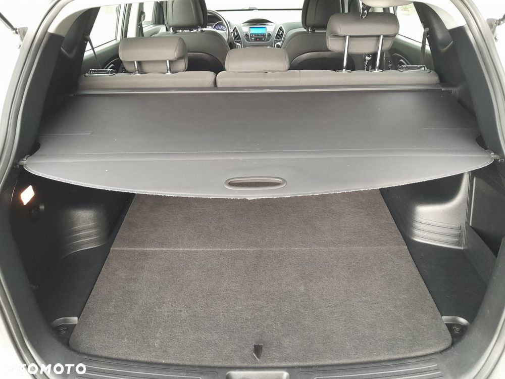 Hyundai ix35 - 11
