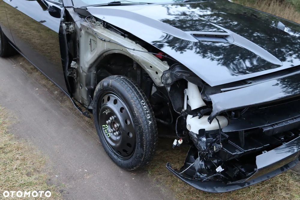 Dodge Challenger 3.6 GT AWD - 12