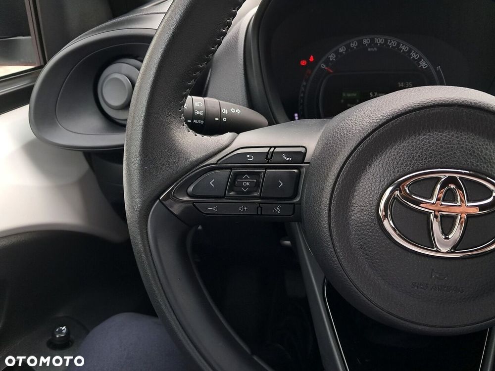 Toyota Aygo X - 18