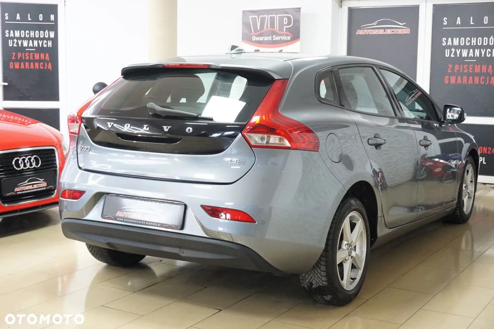 Volvo V40 D2 Kinetic - 4
