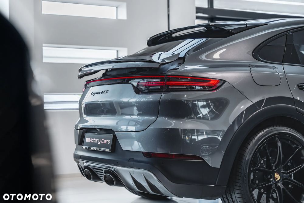 Porsche Cayenne - 11
