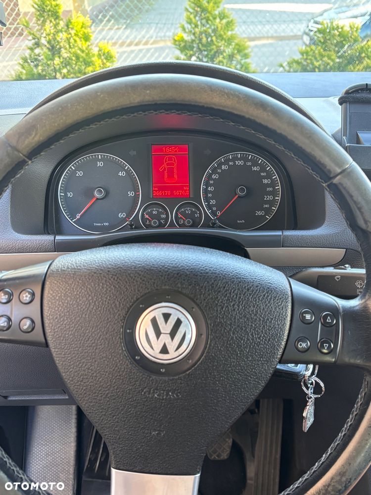 Volkswagen Touran 1.9 TDI - 23