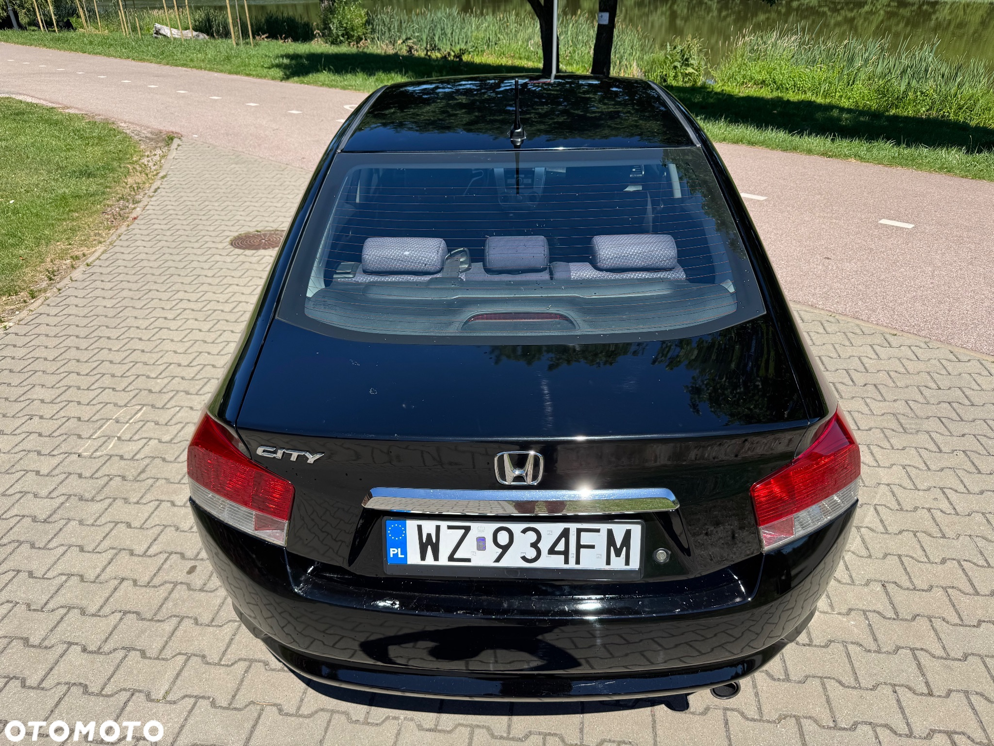 Honda City 1.4 Comfort - 10