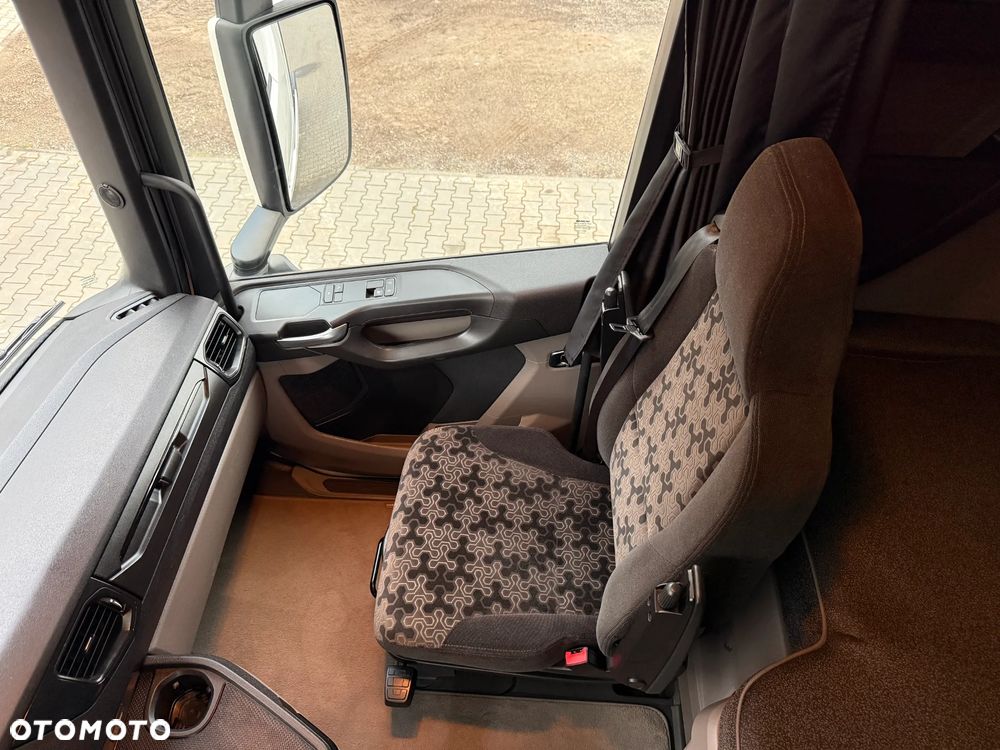 Scania S460/KLIMA P./RETARDER/NAVI/FULL LED/SPROWADZONA /1200 L - 28