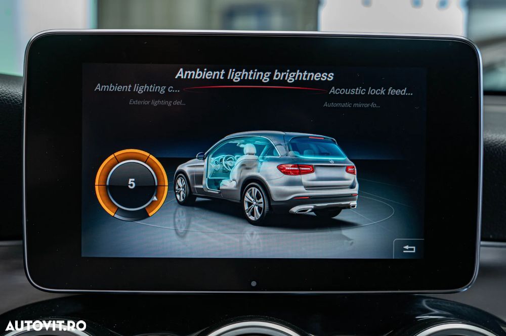 Mercedes-Benz GLC 250 d 4MATIC 9G-TRONIC AMG Line - 17