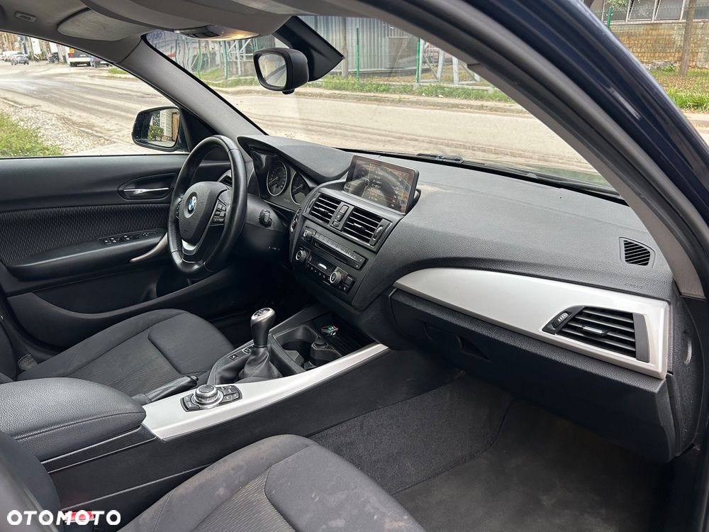 BMW Seria 1 116d Sport Line - 16