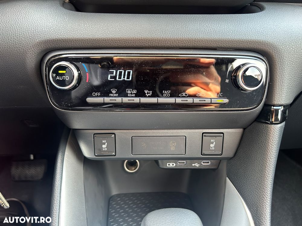 Mazda 2 G116 CVT HEV Centre-Line - 13
