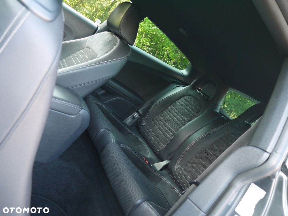 Volkswagen Scirocco 2.0 TDI - 16