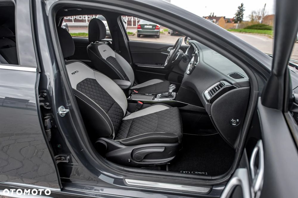 Kia ProCeed 1.4 T-GDI DCT7 OPF GT LINE - 20