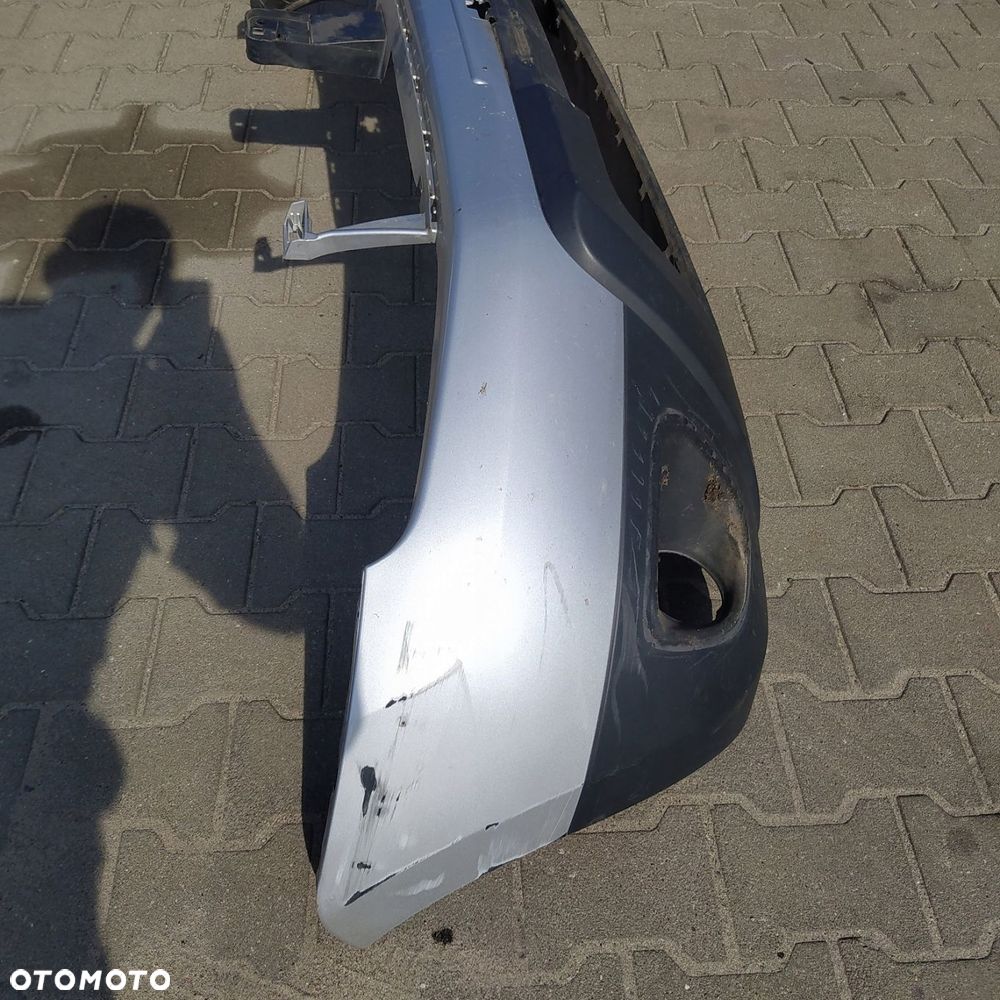 Zderzak przód 620220030R Dacia Duster 10-17 - 3