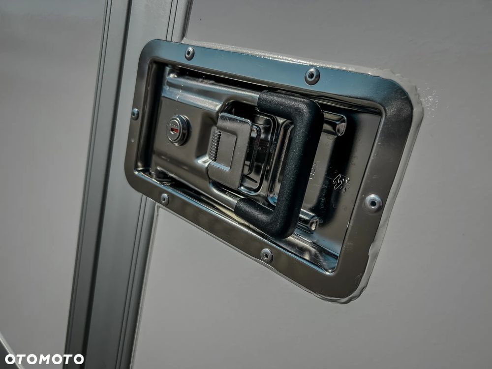 Iveco Daily 35S18HA8 3.0 180KM - 21