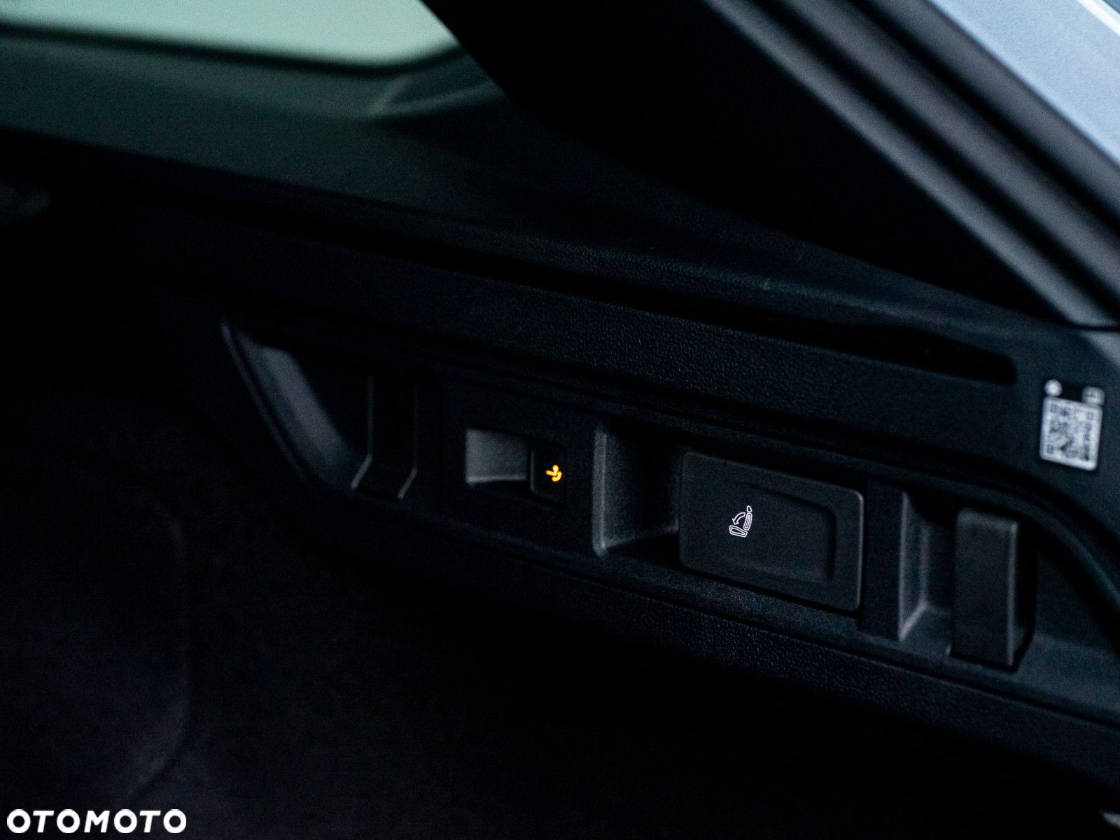 Volkswagen Passat - 39