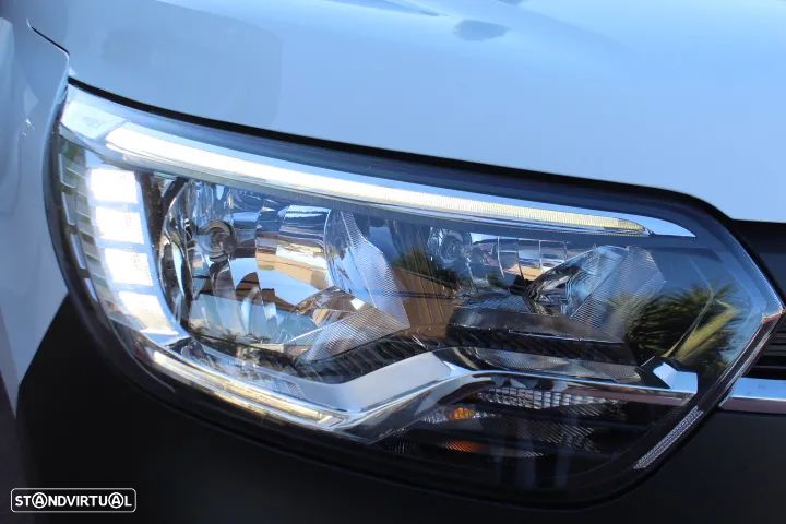 Renault EXPRESS - 25