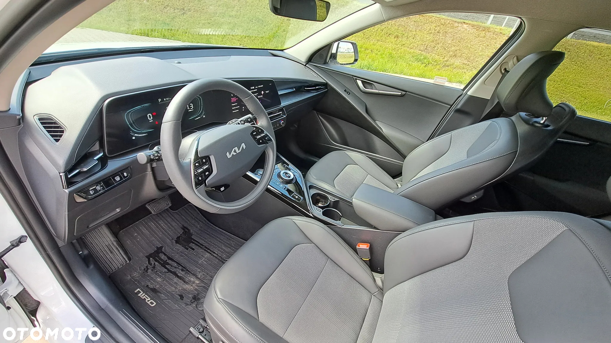 Kia Niro 1.6 GDI Hybrid L - 31