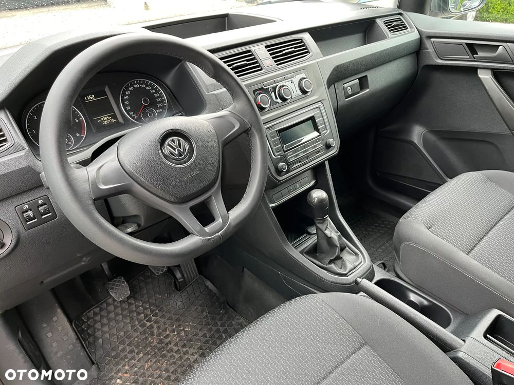 Volkswagen Caddy - 10