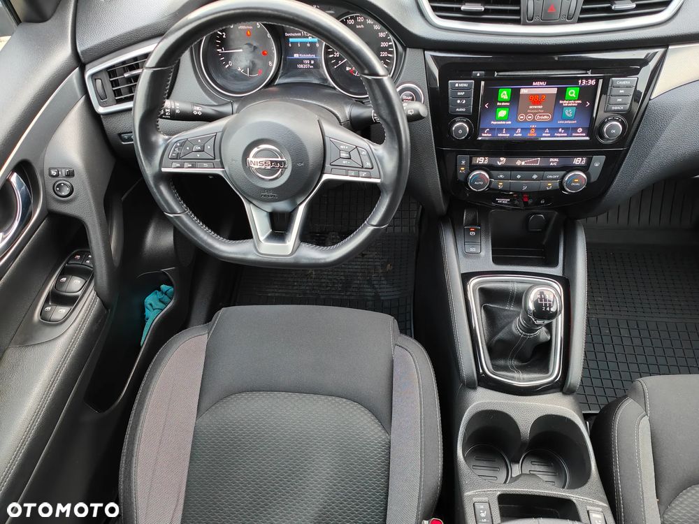 Nissan Qashqai - 10