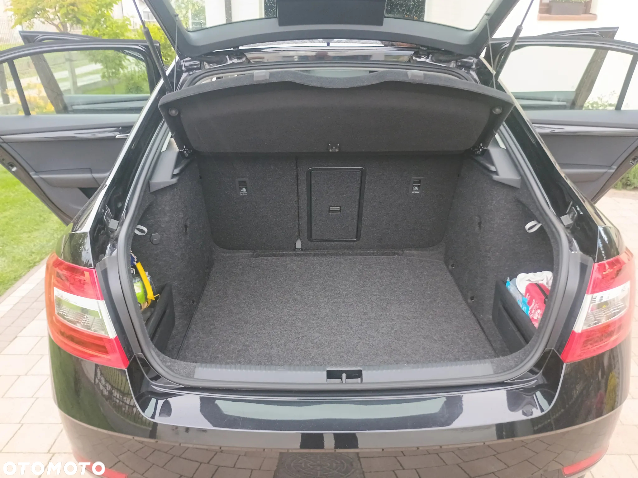 Skoda Octavia 1.5 TSI ACT Style DSG - 8