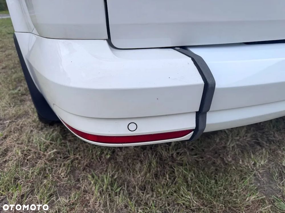 Volkswagen Caddy Maxi 2.0 TDI Highline DSG - 22