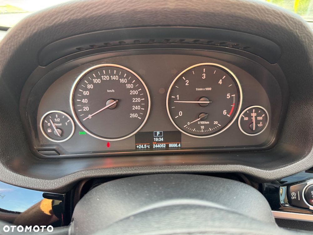 BMW X3 sDrive18d - 10