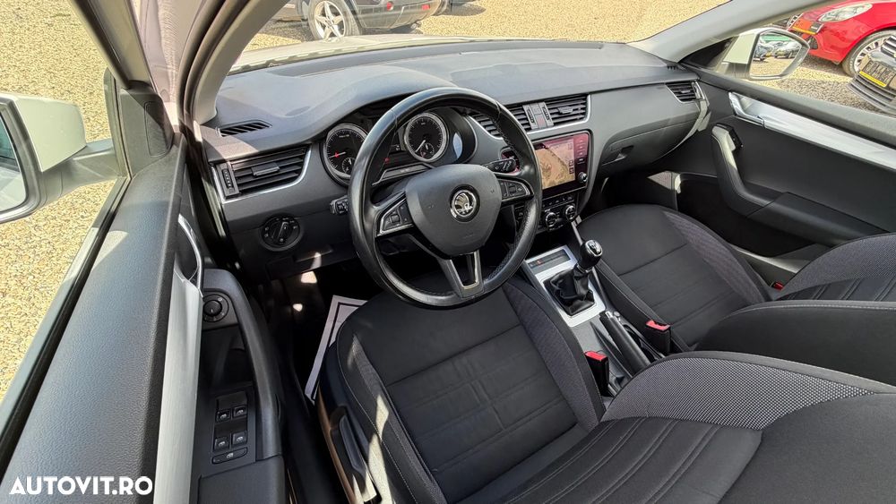 Skoda Octavia 1.6 TDI Style - 15