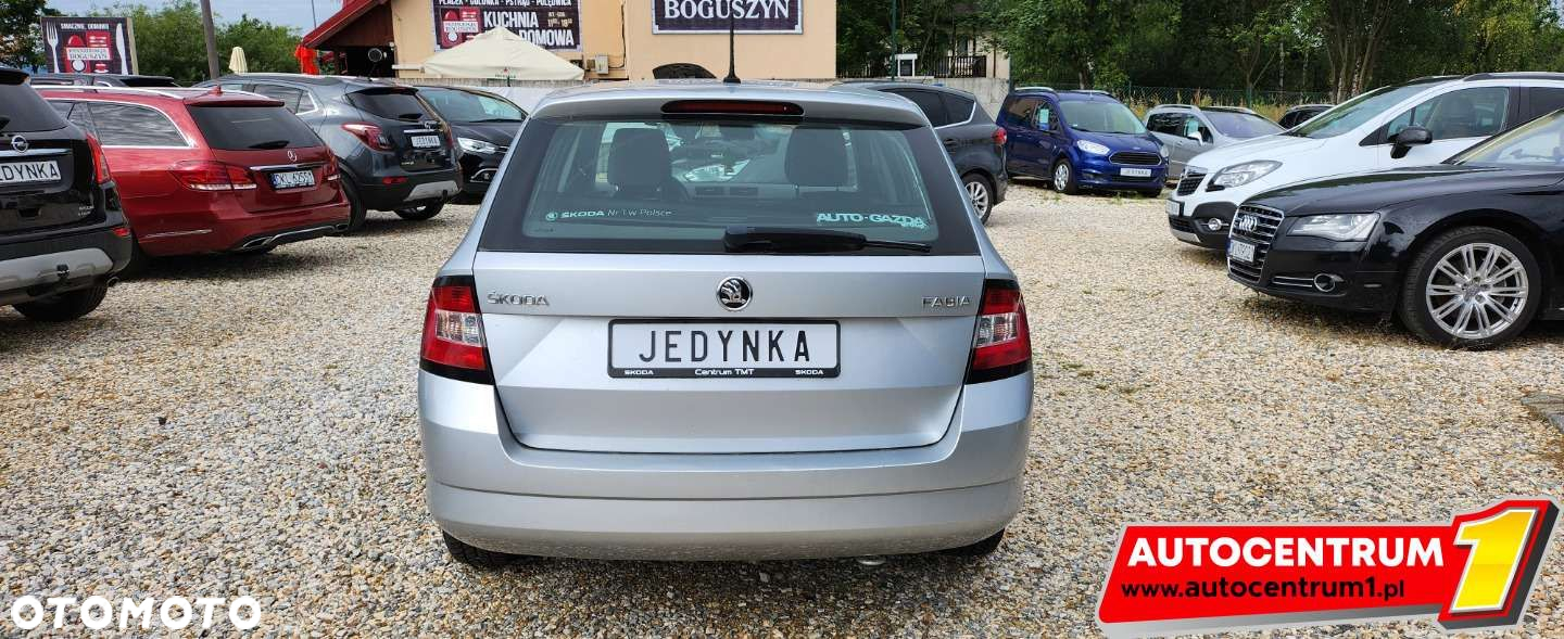 Skoda Fabia - 15