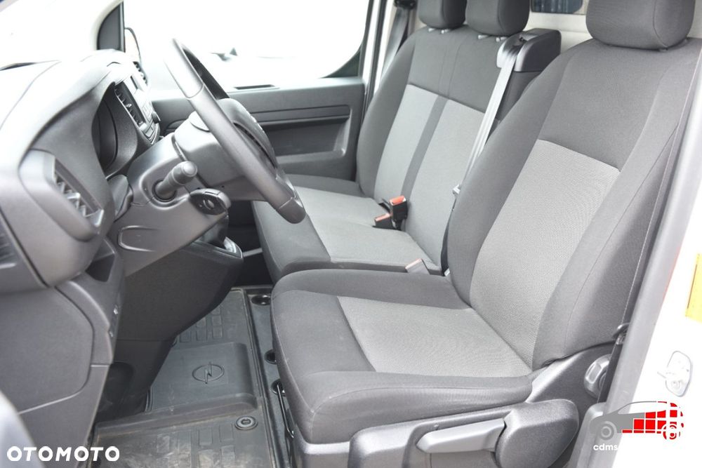Opel Vivaro - 16