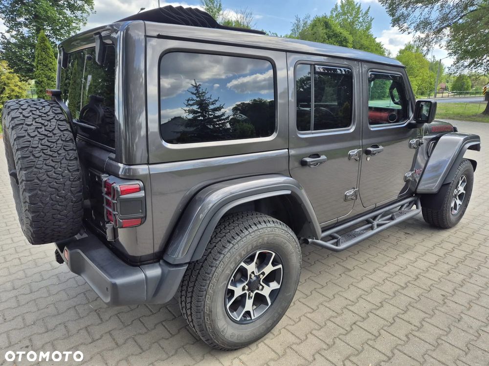Jeep Wrangler - 12