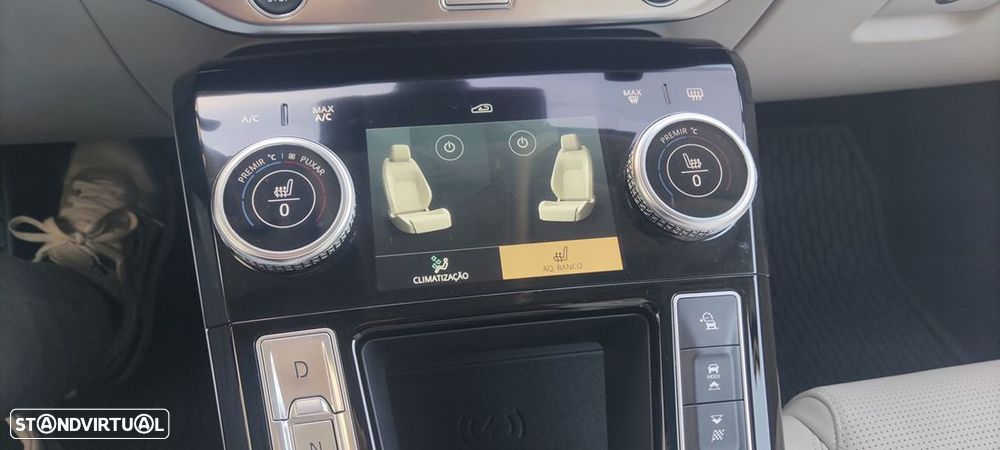 Jaguar I-Pace EV400 AWD R-DYNAMIC HSE - 17